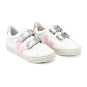 Veja sneakers - girls size 33